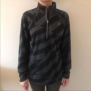 Nike Dri-fit 1/2 zip